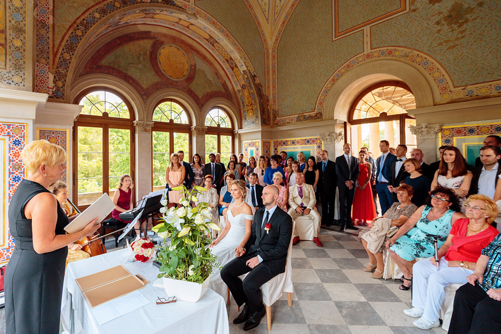 Hochzeitsfotos bei einer Trauung im Maurischen Kabinett auf dem Pfingstberg in Potsdam