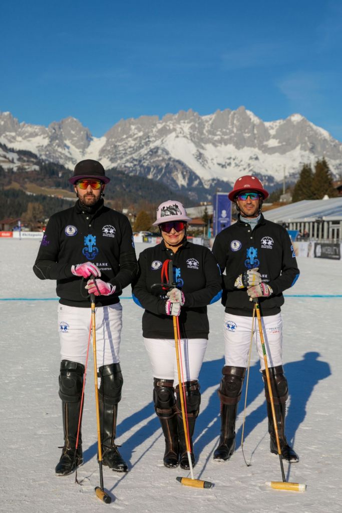 Bendura Bank Teamfotos beim Snow Polo World Cup 2020