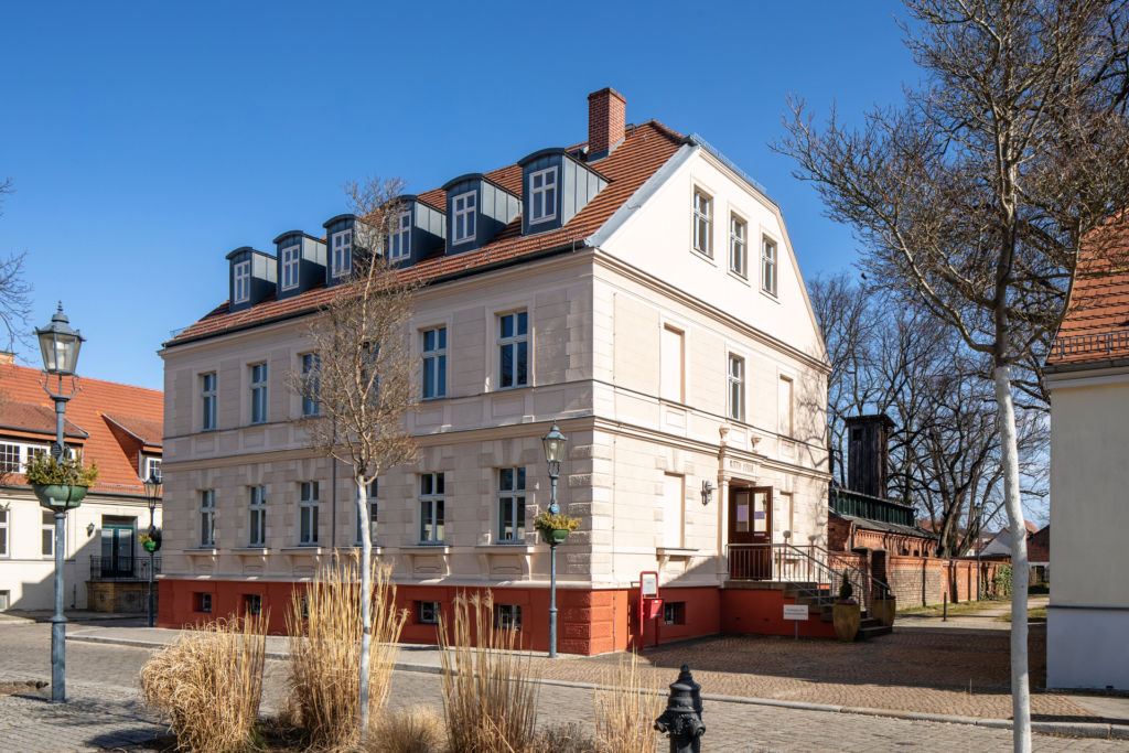 Rathaus in Teltow mit Standesamt