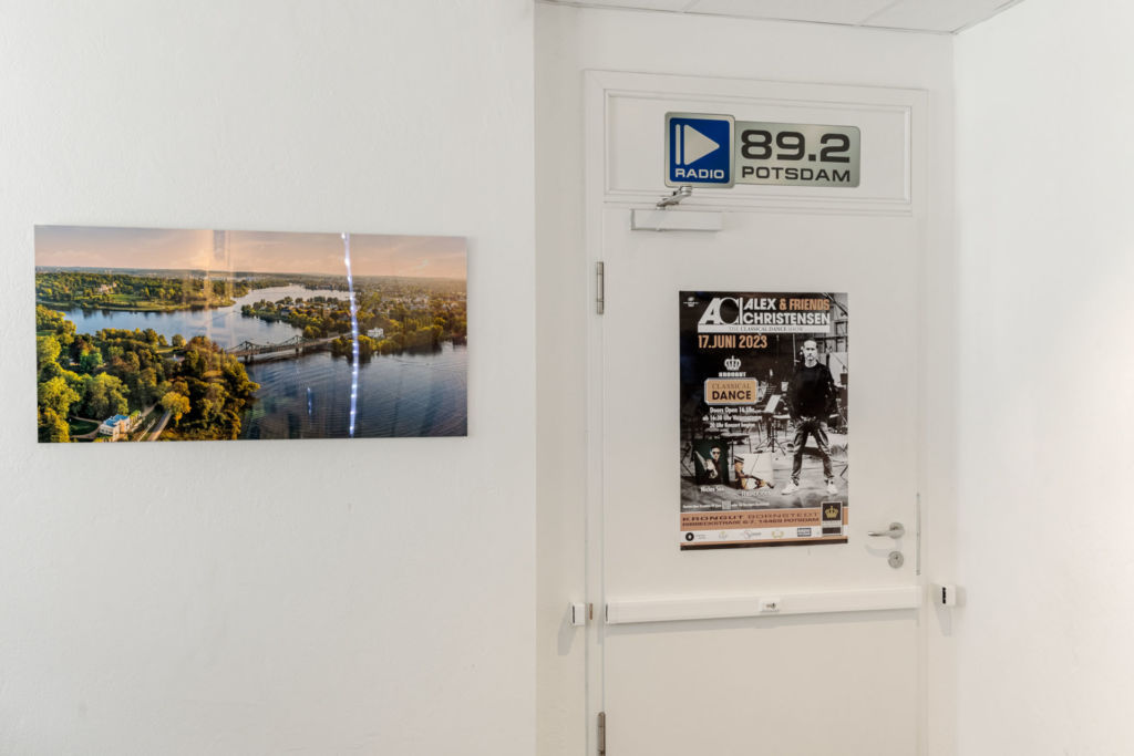 Panorama-Wandbild der Glienicker Brücke in Potsdam